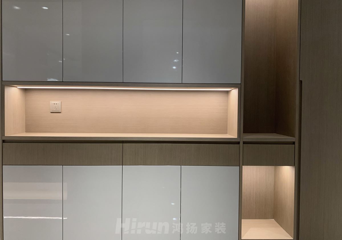 湘江壹號220㎡雅致現(xiàn)代三居室 裝修案例實景圖-(W95ITD7ABEP7K7U`L78`4A