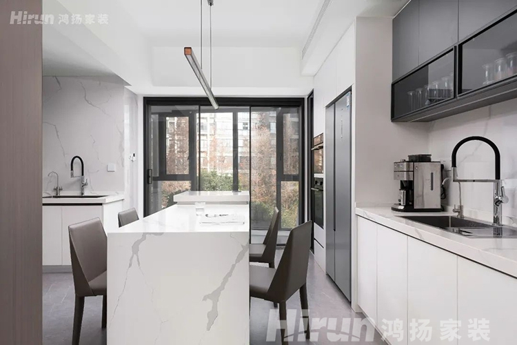 145㎡雅致灰調(diào)，中西雙廚+智能照明，全小區(qū)都要來取經(jīng)了