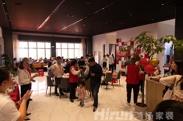 雙城齊綻！鴻揚(yáng)家裝武漢、婁底定制旗艦店全新升級(jí)