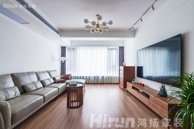156㎡北歐風(fēng)四居室，LDK格局，原木地板通鋪，全屋簡單清爽，愛了！