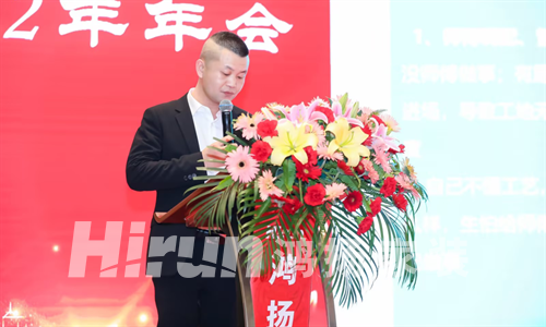 從產(chǎn)業(yè)工匠到工程總監(jiān)，一個(gè)小鎮(zhèn)青年走過(guò)他的人生轉(zhuǎn)角