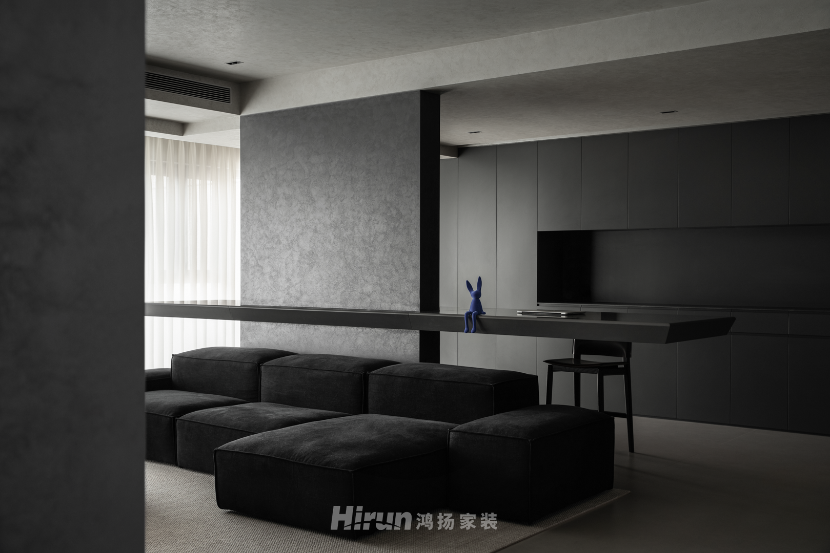 180㎡龍湖春江天耀：用內(nèi)斂的配色設(shè)計(jì)，勾勒一個(gè)不被定義的家
